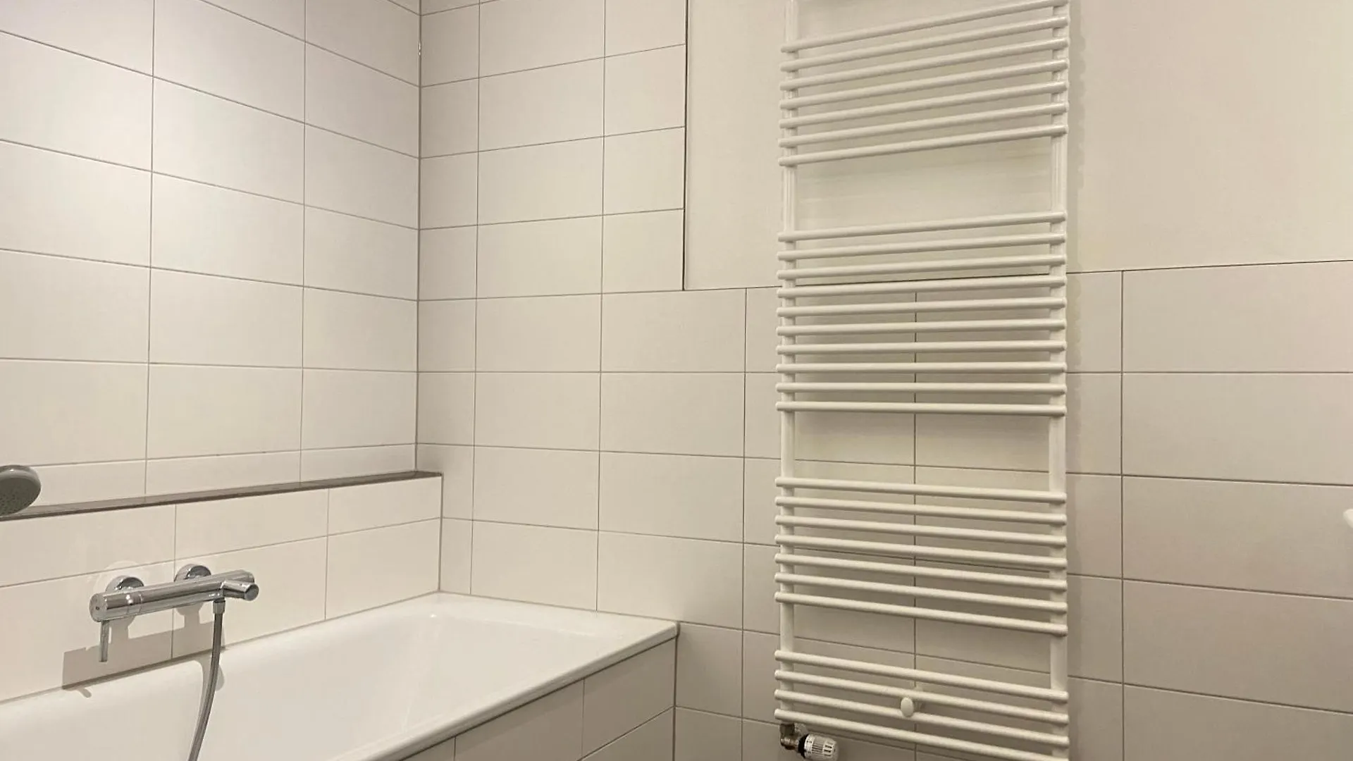 Two Bedroom Apartment In Norderstedt, Hirschkamp 37