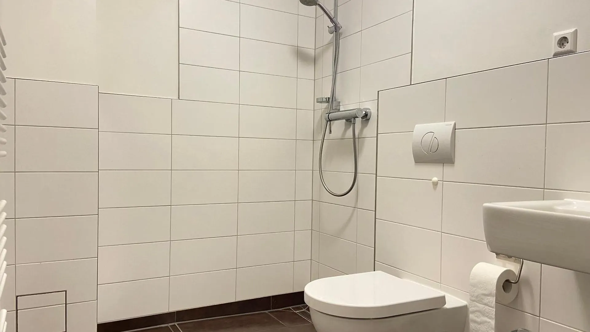 Two Bedroom Apartment In Norderstedt, Hirschkamp 37 Germany